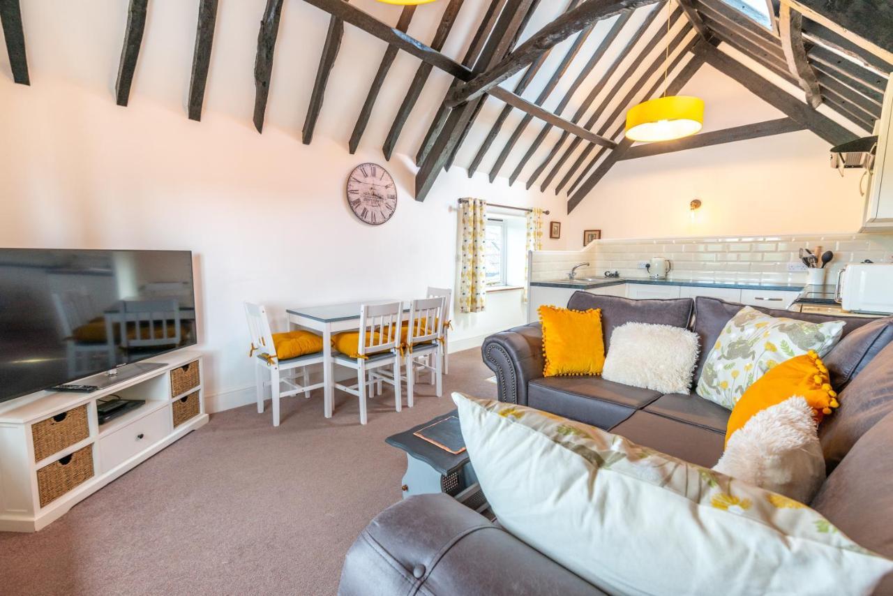 Valley Farm Holiday Cottages Axminster Exterior foto